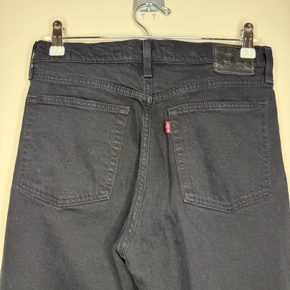 LEVI’S Premium Wedgie Distressed Raw Hem Black Jeans - Picture 7 of 13